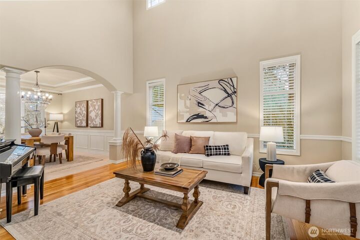 Property Photo: 21206 37th Avenue SE WA 98021