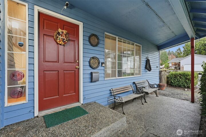 Property Photo:  2002  127th Drive NE  WA 98258 