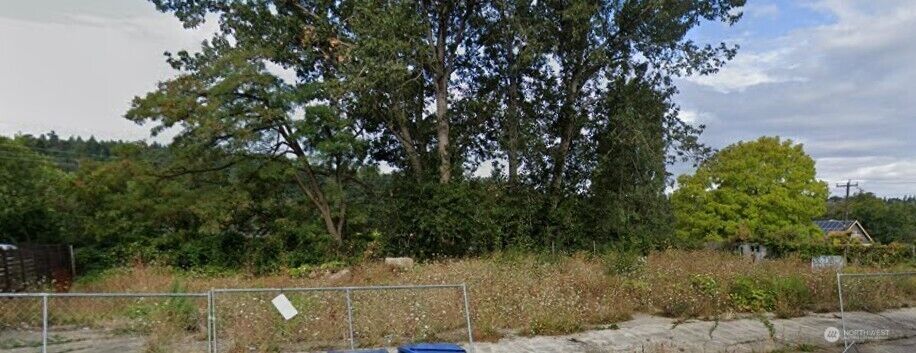 Property Photo:  5005  Delridge Way SW  WA 98106 