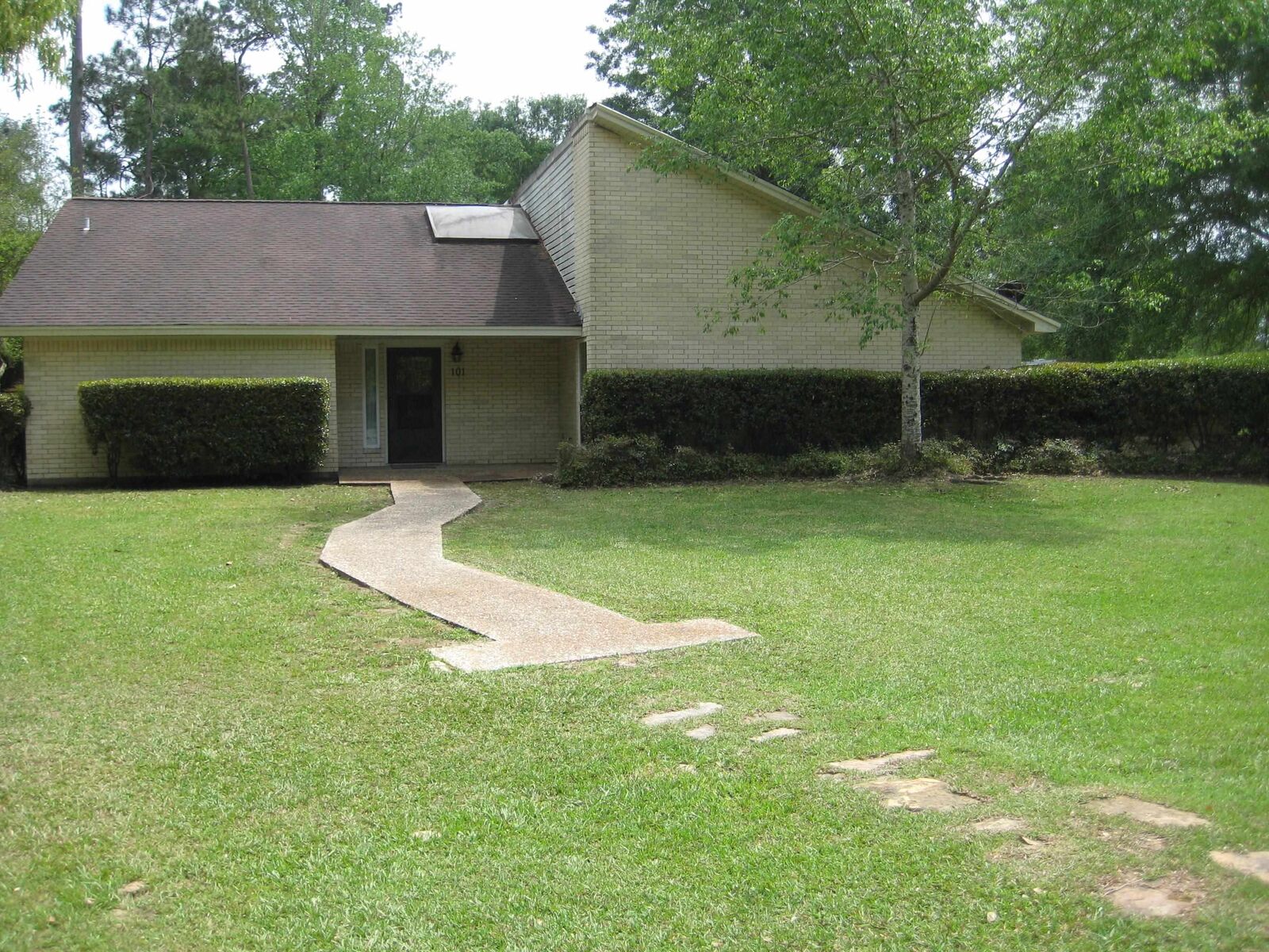Property Photo: 101 Locust TX 77663