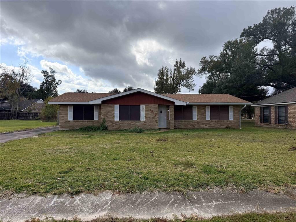 Property Photo:  1510 Melanie Drive  LA 70663 