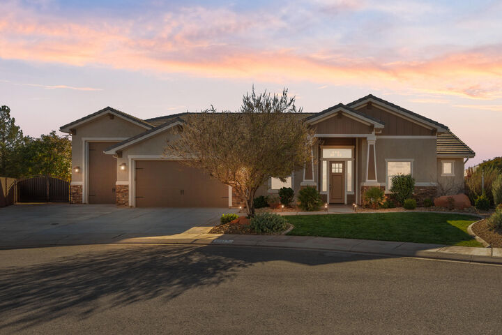 Property Photo:  4707 S Homestead Way  UT 84780 