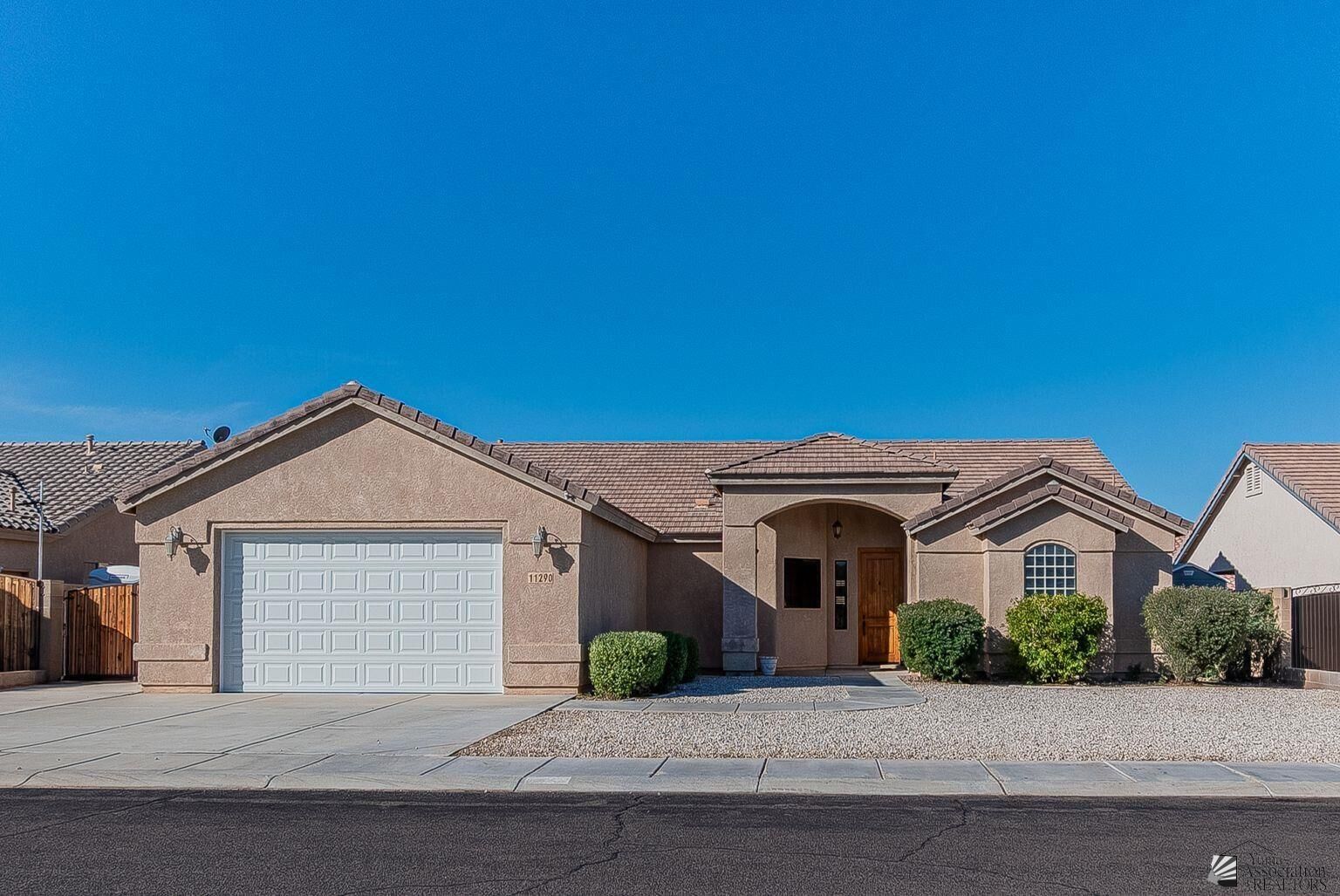 Property Photo:  11290 S Avenida La Primera  AZ 85367 