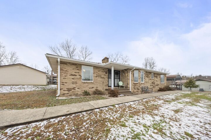 Property Photo:  310 Eloise Rd  KY 41230 