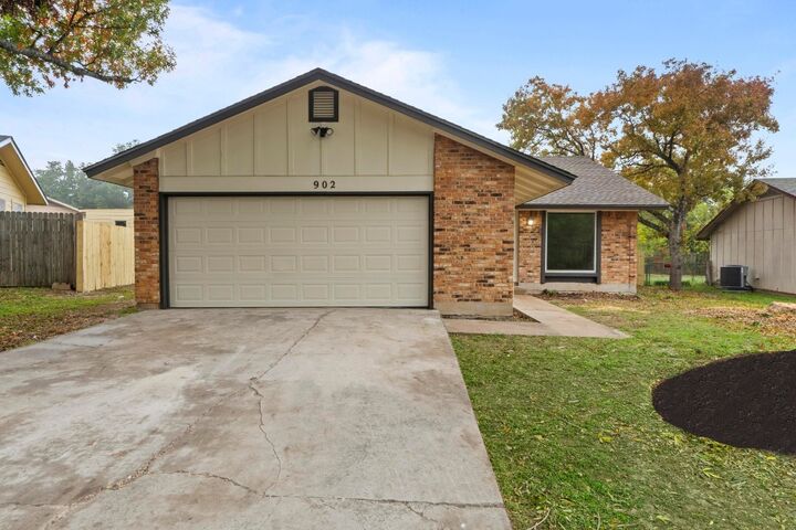 Property Photo: 902 Warrington Drive TX 78753