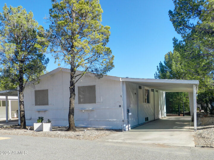 Property Photo:  2050 W State Route 89A -- 86  AZ 86326 