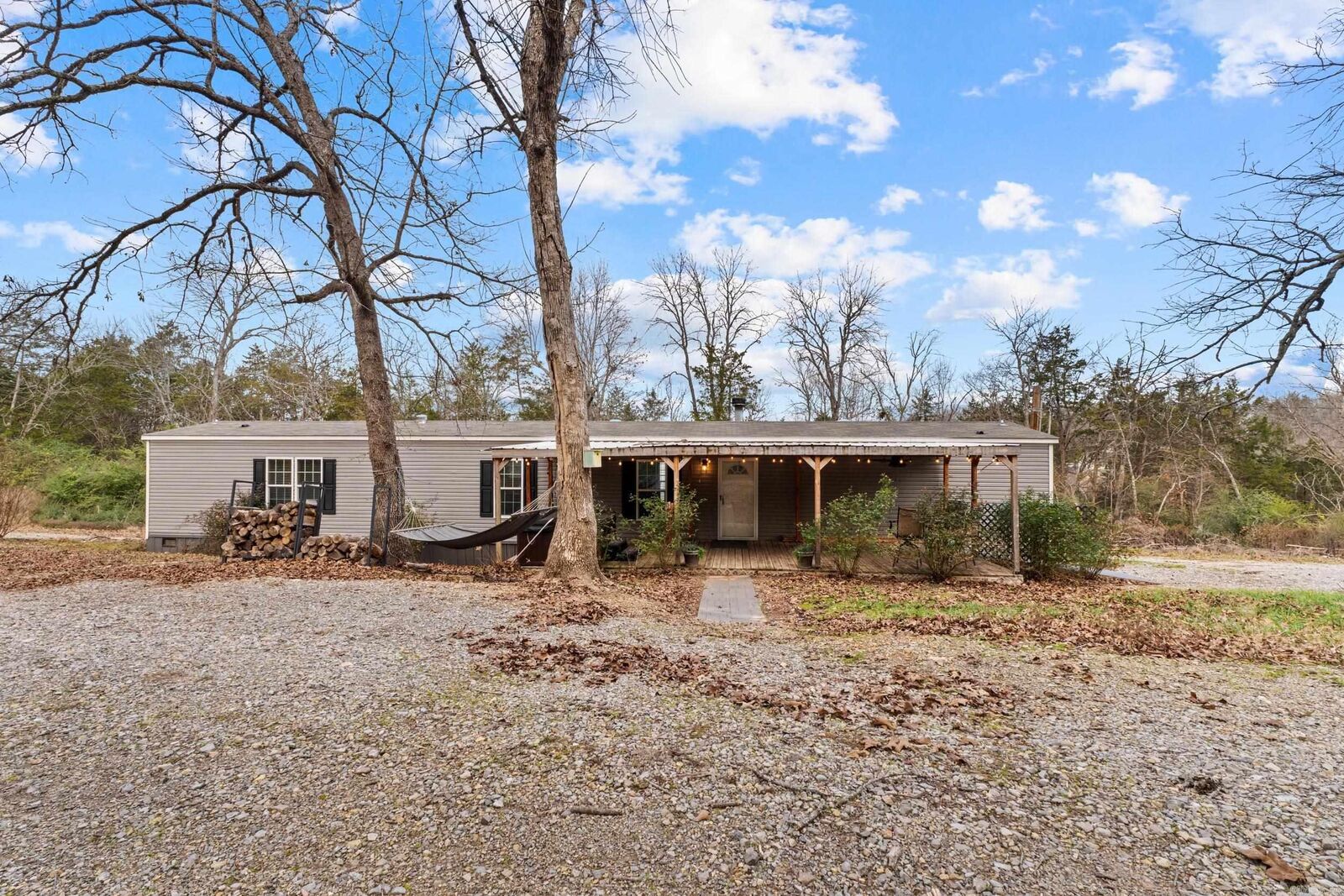 Property Photo:  277 Mulberry Street  AR 72626 