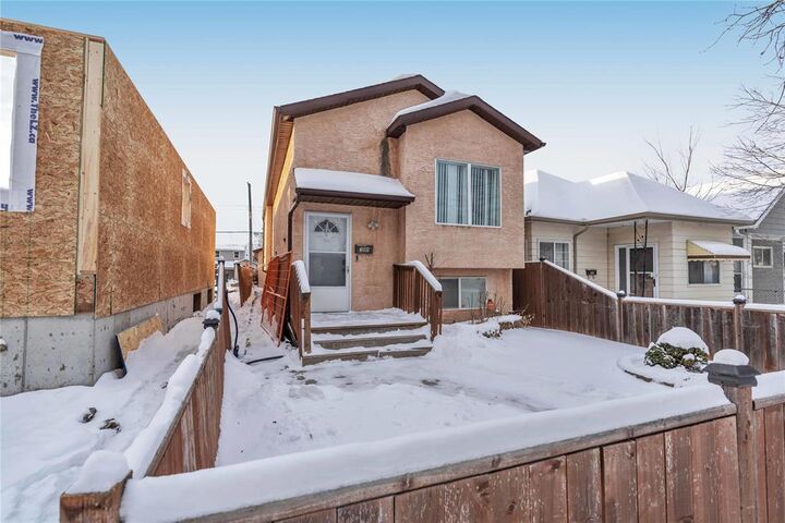 Photo de la propriété:  308 Collegiate Street  MB R3J 1V1 