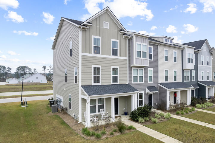 Property Photo:  829 Recess Point Drive  SC 29461 