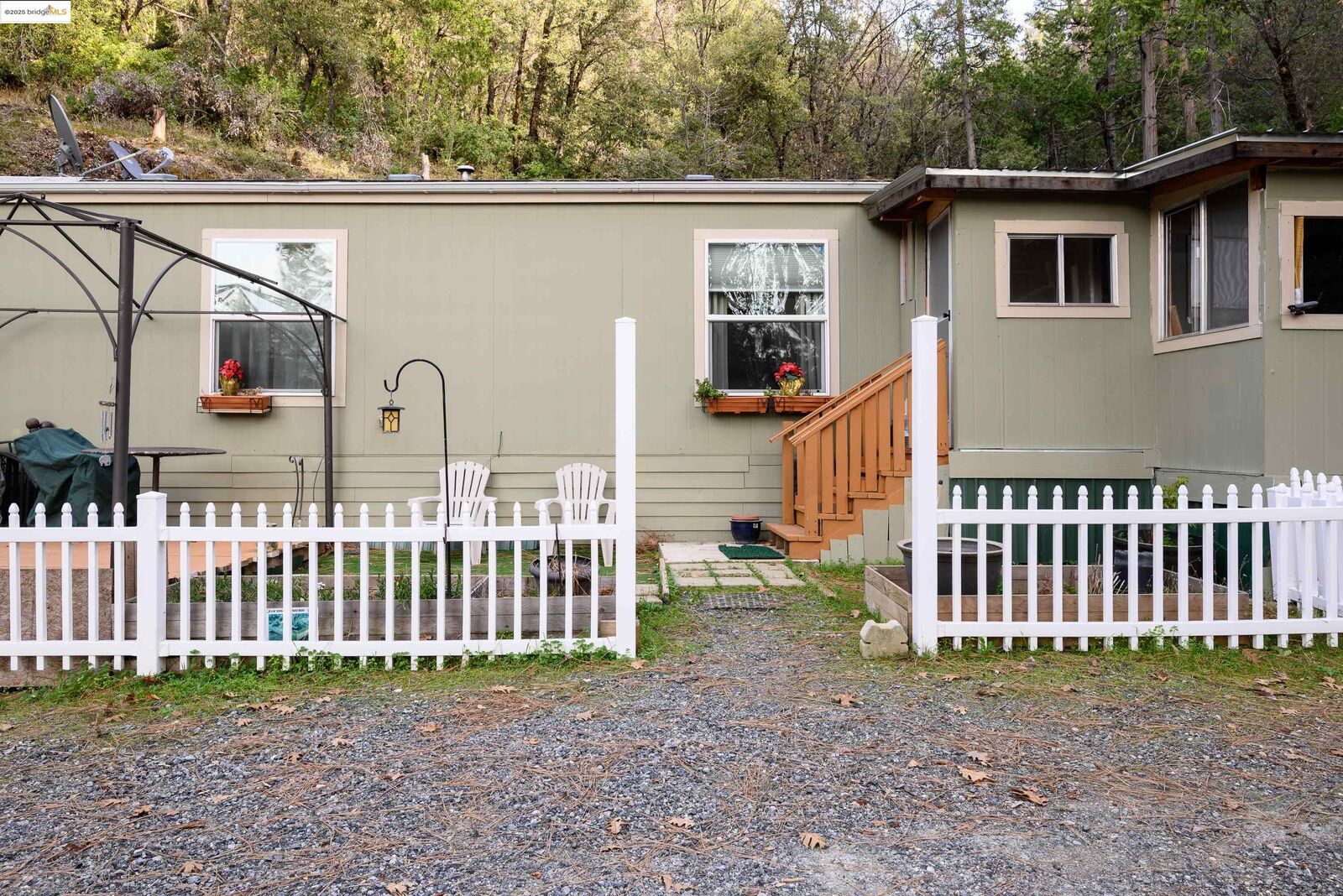 Property Photo:  22608 Cedarcrest Rd  CA 95370 