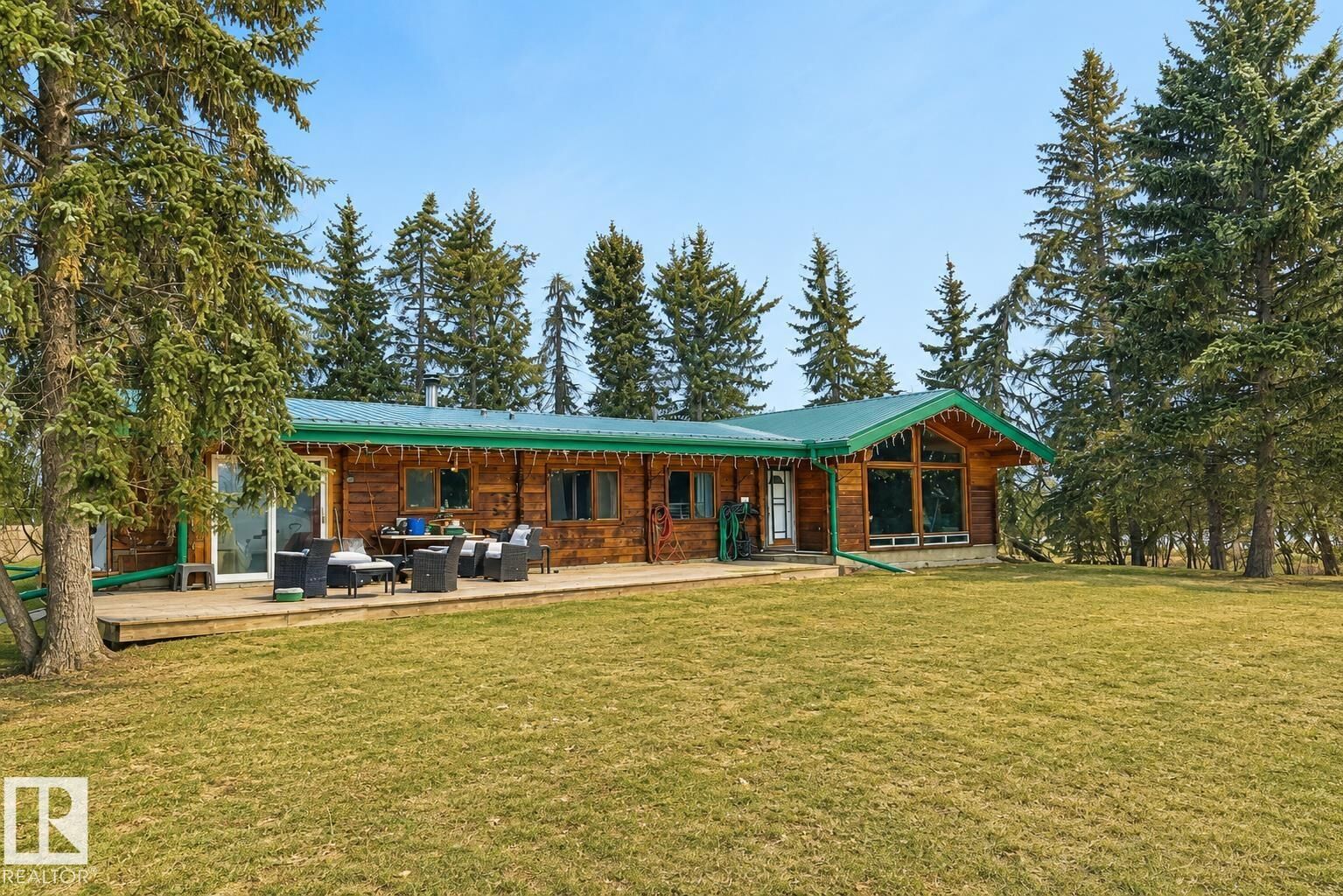 Property Photo: 55320 Rge Road 263 AB T8R 1P4