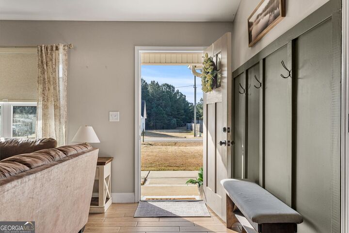 Property Photo:  152 Mathews Road  GA 30257 