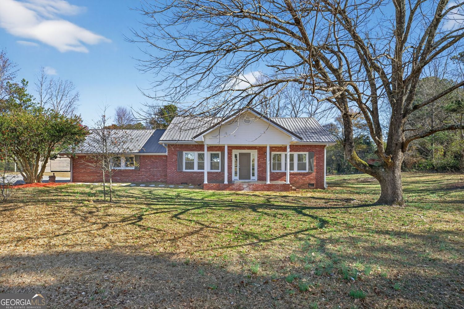 Property Photo:  18 Dyer Circle  GA 30116 