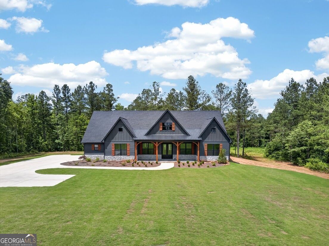 Property Photo:  1374 Morgan Road  GA 30110 