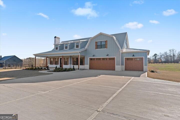 Property Photo:  1237 Morgan Road  GA 30110 