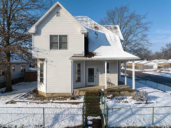 Property Photo: 701 S Gibson Street IN 47670
