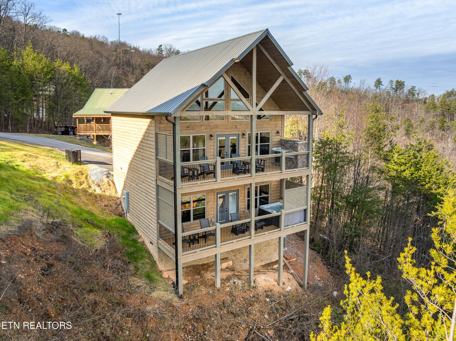 Property Photo:  804 Peak Loop Way  TN 37863 