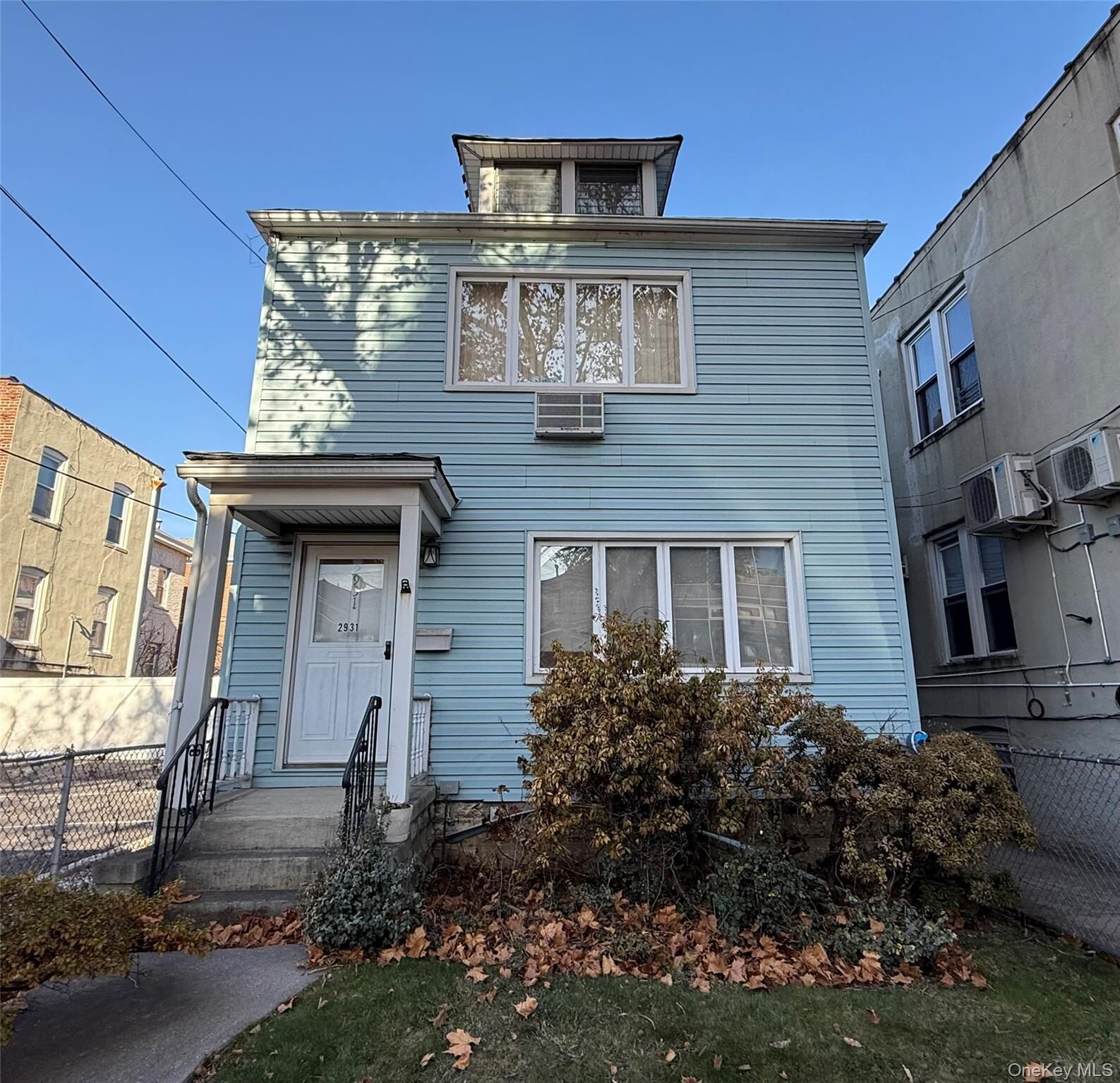 Property Photo:  2931 Wilkinson Avenue  NY 10461 