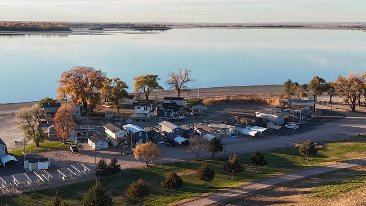 Property Photo:  205 Mill Isle 14A  NE 69101 