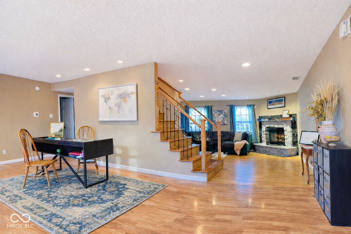 Property Photo:  14886 Redcliff Drive  IN 46062 