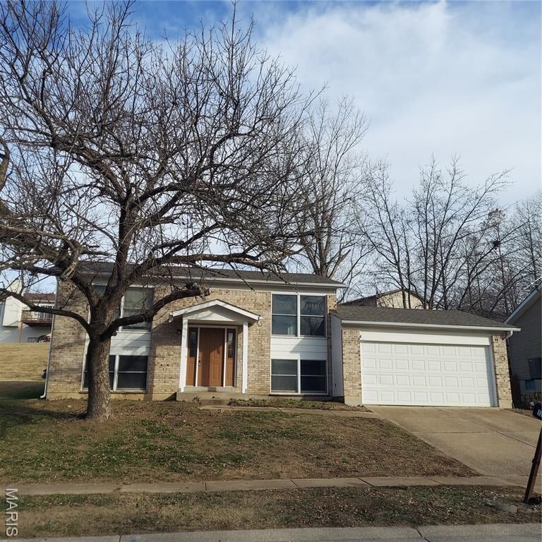 Property Photo: 12121 Glenpark Drive MO 63043