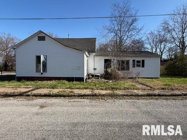 Property Photo: 124 Michigan Street IL 62946