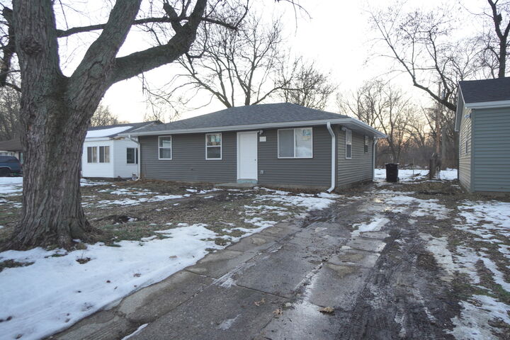Property Photo: 1258 Idaho Street IN 46403