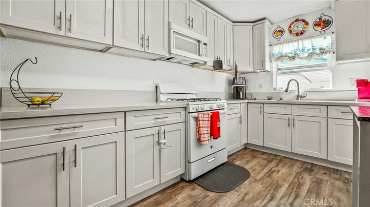 Property Photo: 6546 Foster Bridge Blvd CA 90201