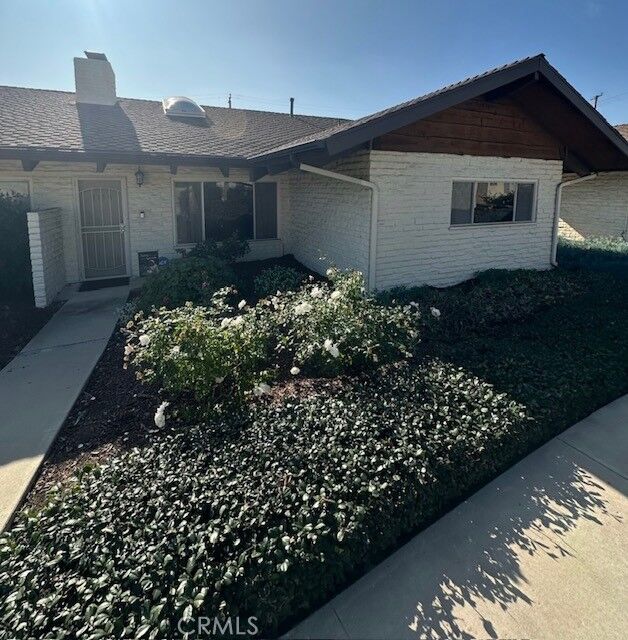 Property Photo:  5118 Lakeview Avenue 4  CA 92886 