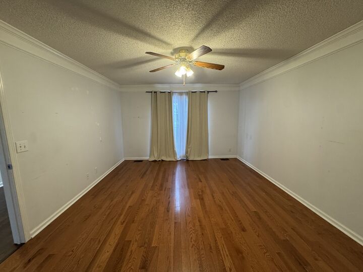Property Photo:  1872 Darlington Dr  TN 37042 