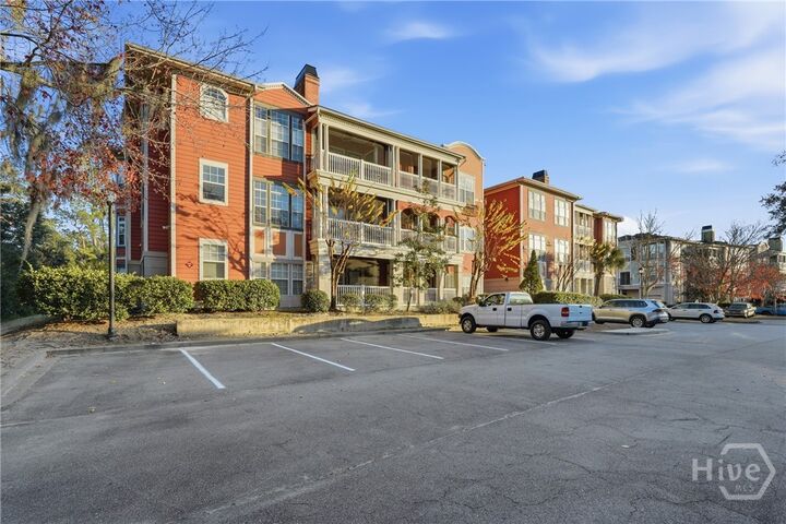 Property Photo: 1723 Whitemarsh Way GA 31410