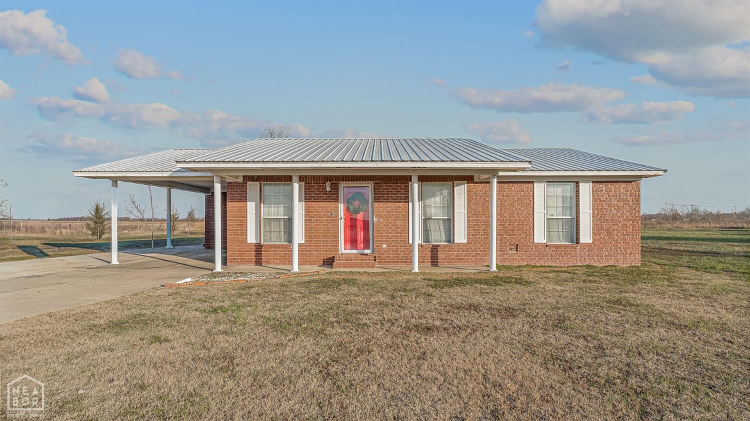 Property Photo:  122 Brock Street  AR 72315 