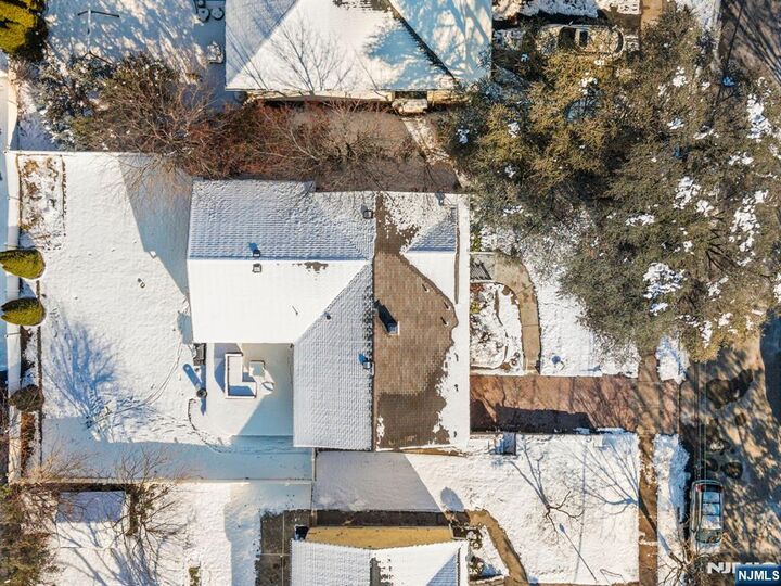 Property Photo: 14 Weeks Court NJ 07013