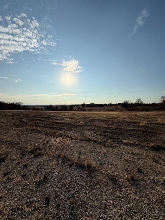 Property Photo: 5200 Agnes Circle TX 76082