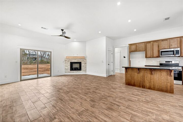 Property Photo: 12 Dirleton Drive AR 72715