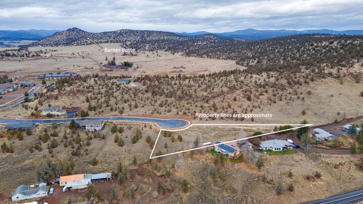 Property Photo:  2448 NE Compass Court Tl600  OR 97754 