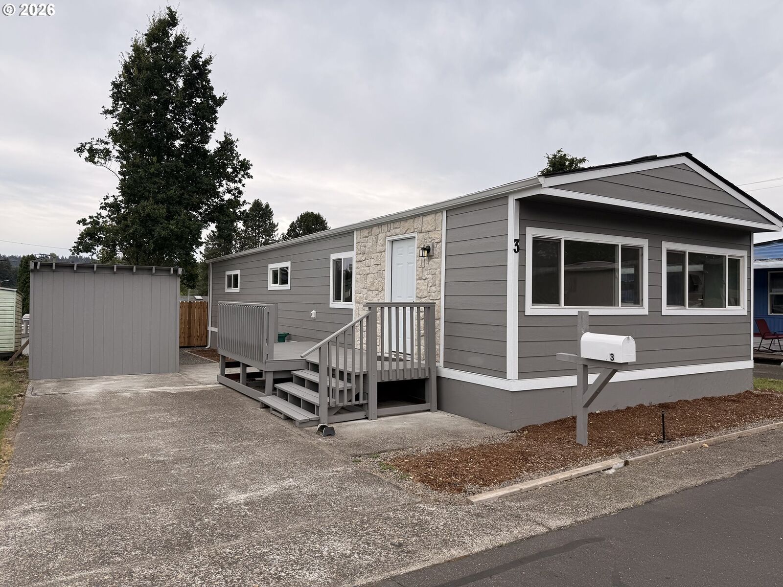 Property Photo: 4424 SE Roethe Rd 3 OR 97267