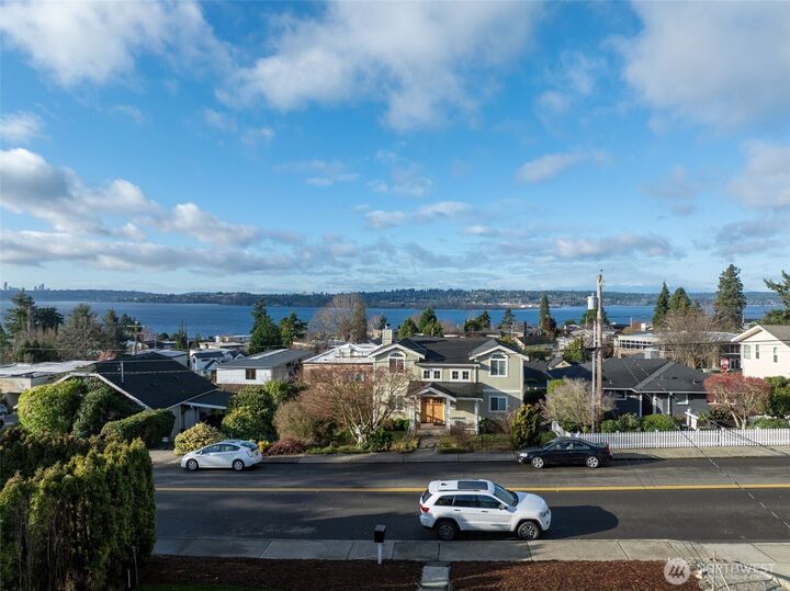 Property Photo: 1012 1st Street WA 98033