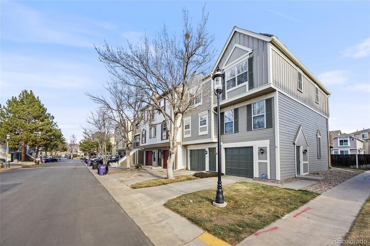 Property Photo:  1811 S Quebec Way 82  CO 80231 