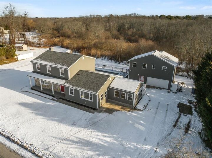 Property Photo: 36 Kinnicutt Avenue RI 02885