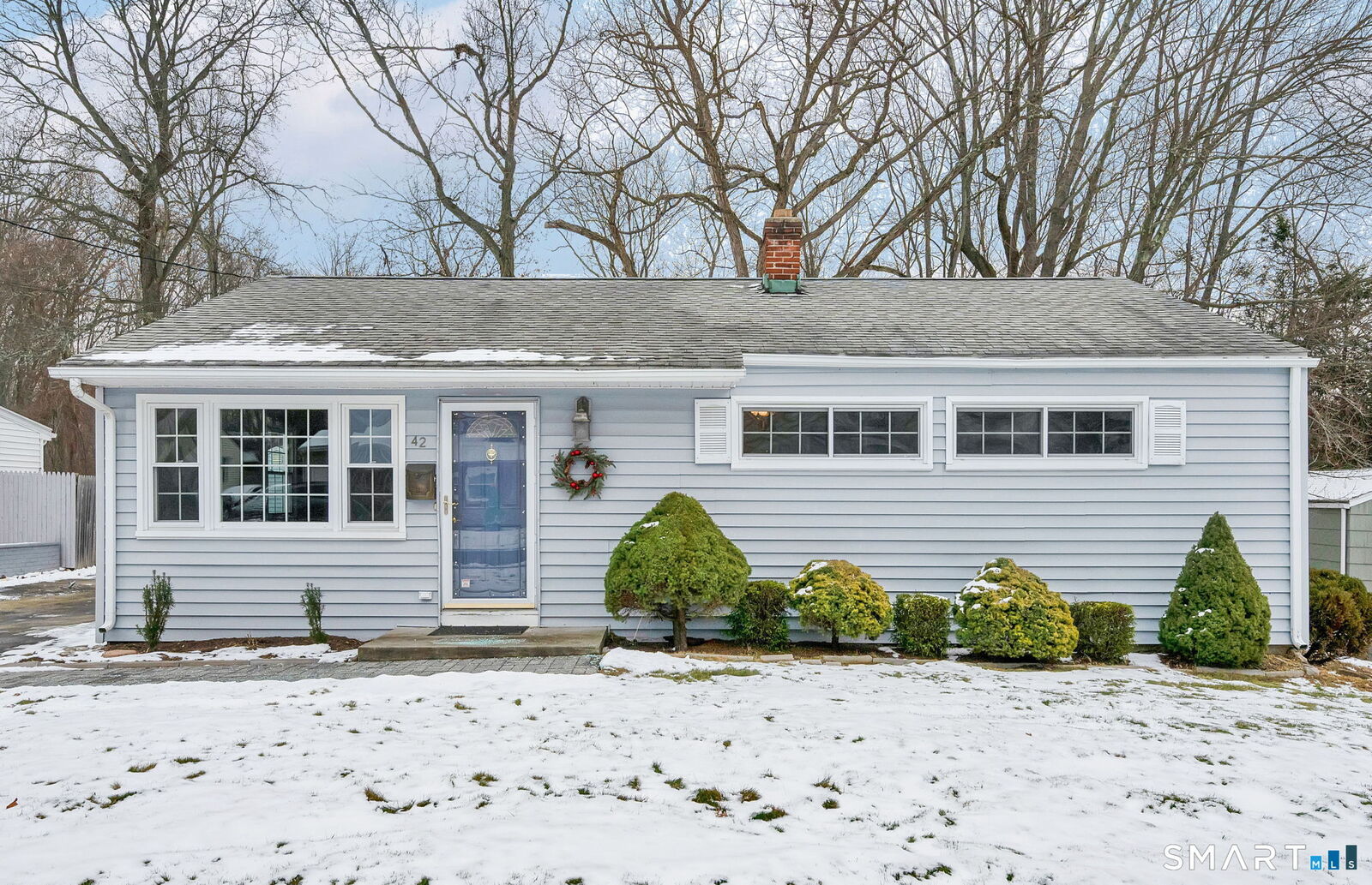 Property Photo:  42 Greenwood Street  CT 06118 