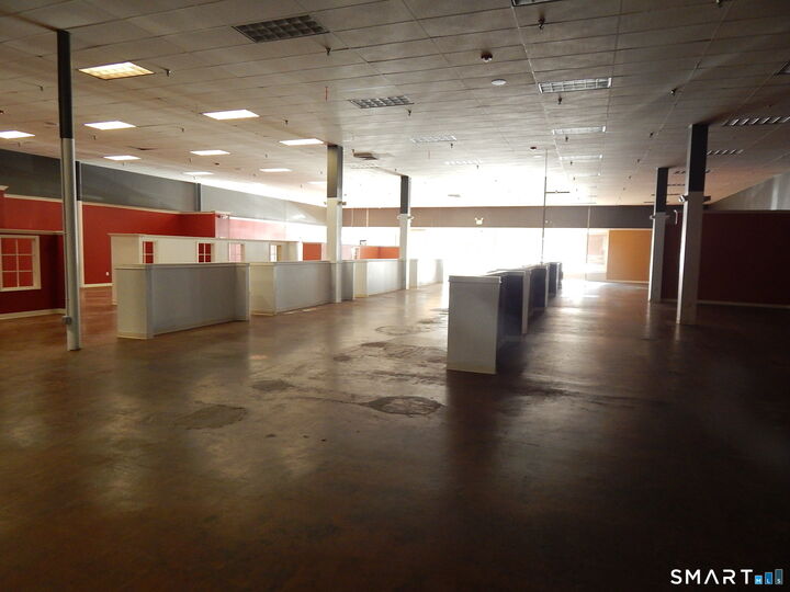 Property Photo:  1200 Park Street  CT 06106 