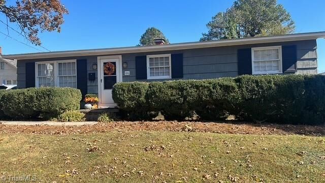 Property Photo:  106 Wall Street  NC 27027 