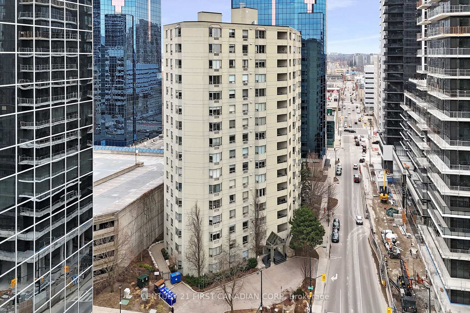 Property Photo:  500 Talbot Street 402  ON N6A 2S3 