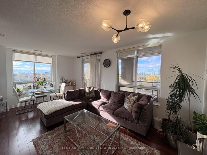 Property Photo:  18 Kenaston Gardens 712  ON M2K 3C7 