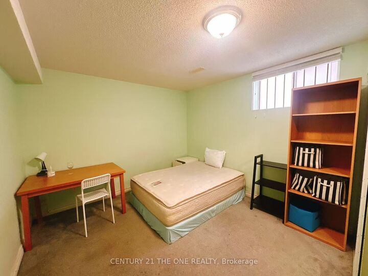 Photo de la propriété:  123 Steeles Avenue E Basement Unit 1  ON M2M 3Y5 