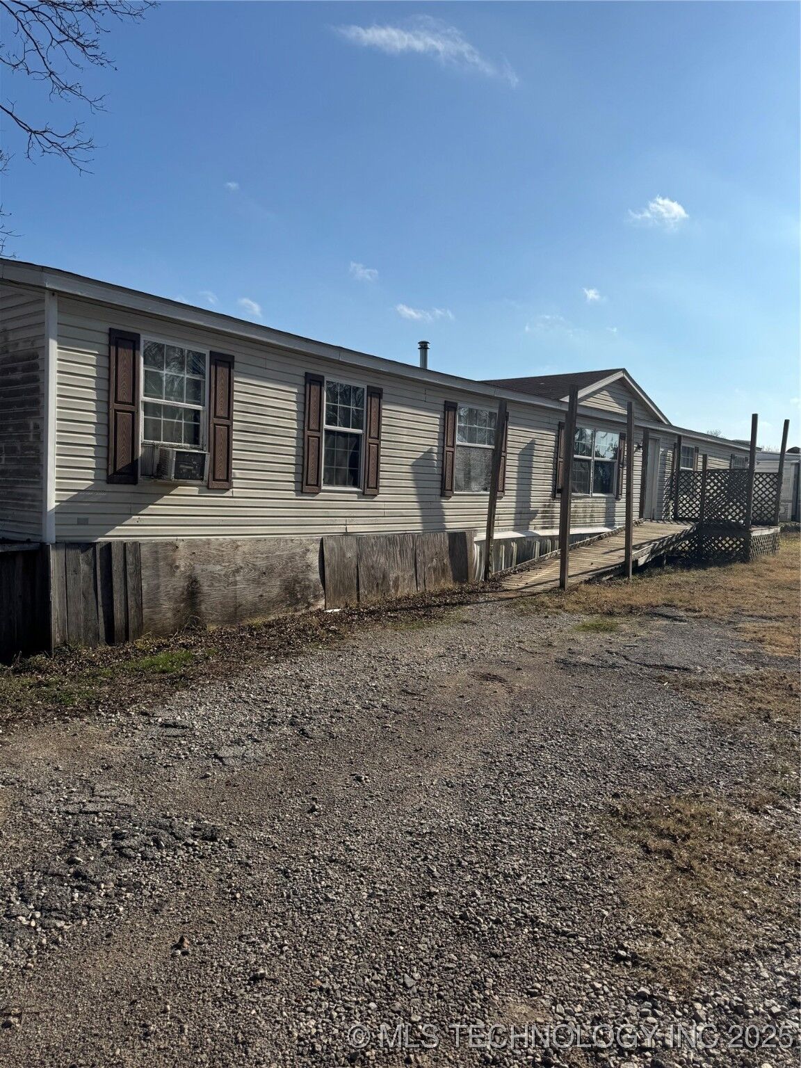 Property Photo: 34910 E 101st Street S OK 74429