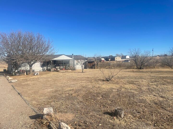 Property Photo:  5100 Wagon Wheel Road  TX 79124-5869 