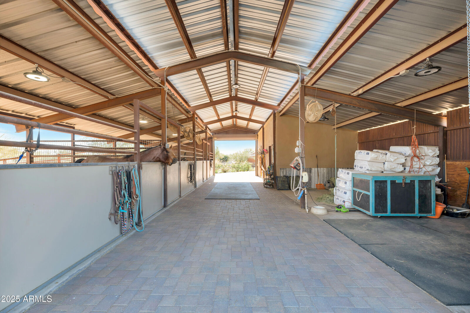 Property Photo: 16206 E Windstone Trail AZ 85262