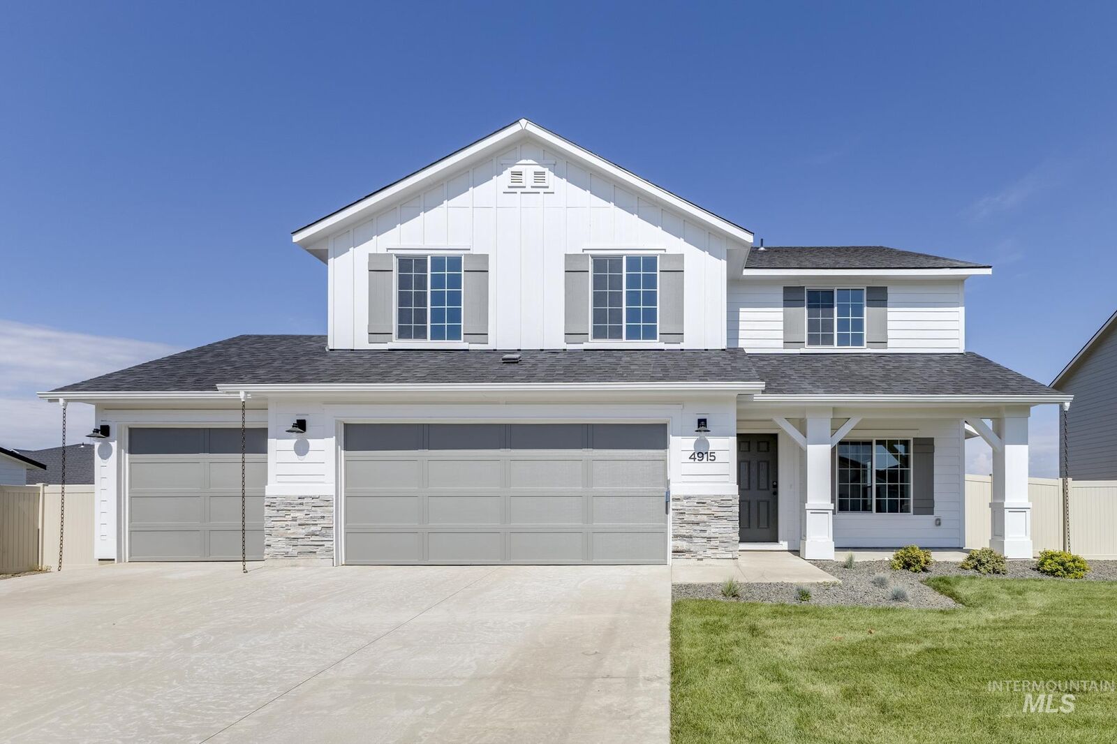 Property Photo:  13695 Nisene Ct  ID 83607 